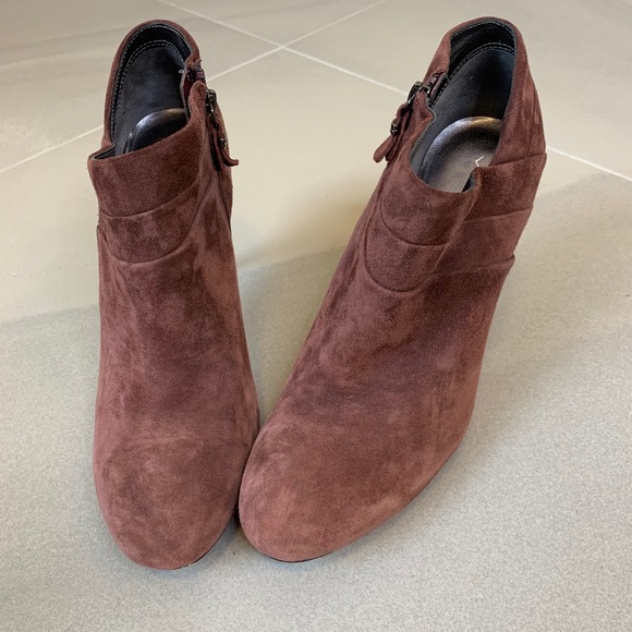 Via Spiga Suede Heeled Ankle Boots Booties - Picture 2 of 13